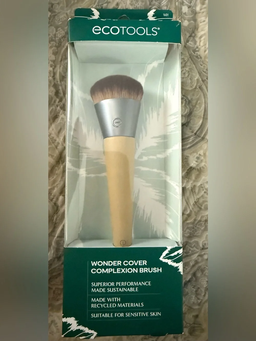 New Eco Tools Wonder Cover Complexion Foundation Makeup Brush
